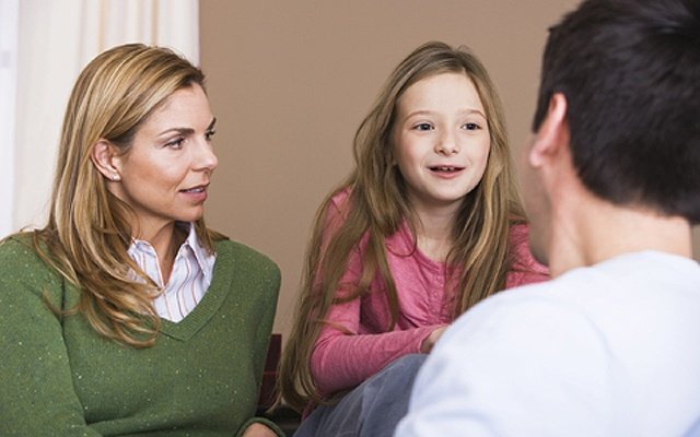 Como estimular o diálogo com meu filho? - Just Real Moms